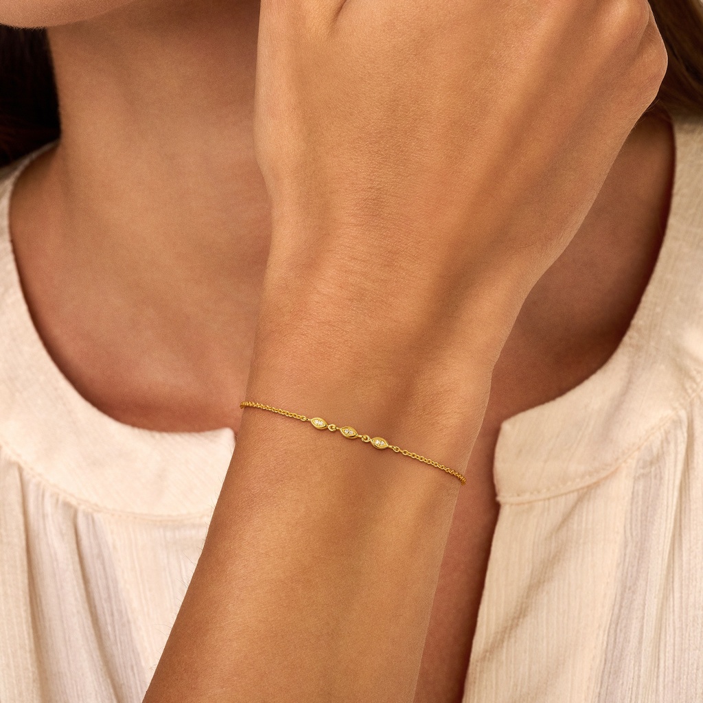 Golden Eye Bracelet