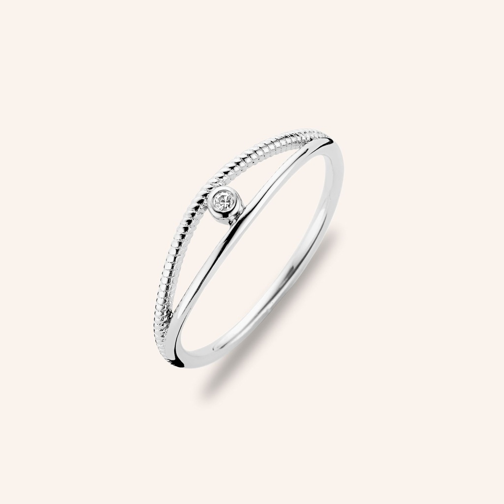 Diamond Twist Ring